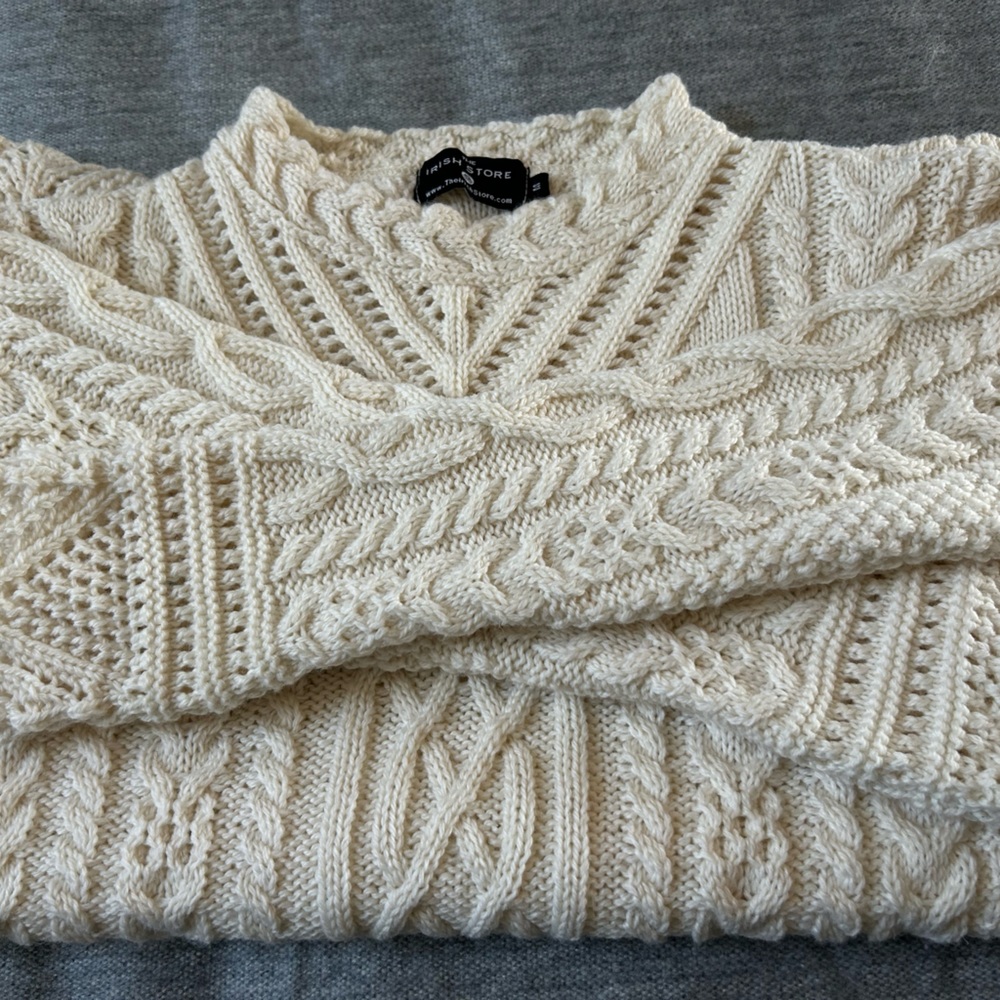 Beautiful Cream Merino Wool Irish Sweater!  New, never worn.